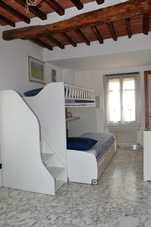 Residenza San Francesco Каррара Екстер'єр фото